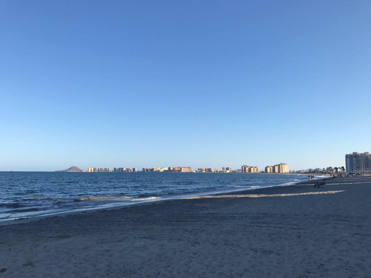 Apartamentos Punta Cormoran La Manga del Mar Menor Luaran gambar