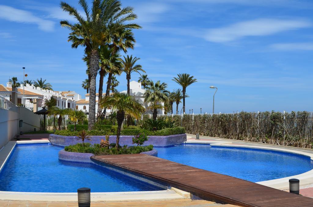 Apartamentos Punta Cormoran La Manga del Mar Menor Luaran gambar