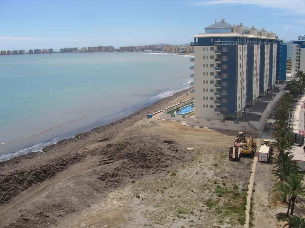 Apartamentos Punta Cormoran La Manga del Mar Menor Luaran gambar